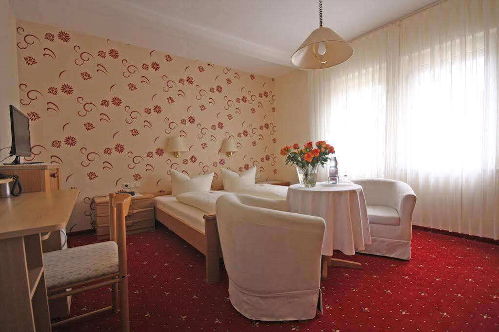 Haus Am Kurpark Hotel Garni Бад-Штебен Экстерьер фото
